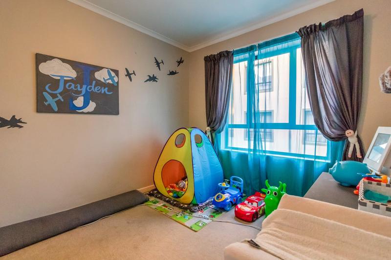 To Let 3 Bedroom Property for Rent in Somerset West Western Cape